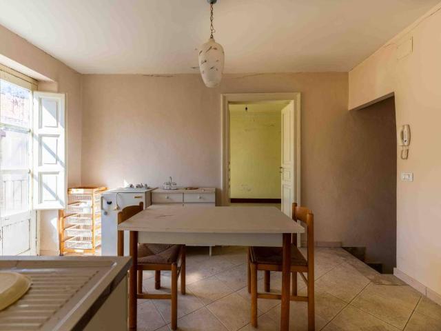 Appartamento in vendita a Castelbuono, Sicilia