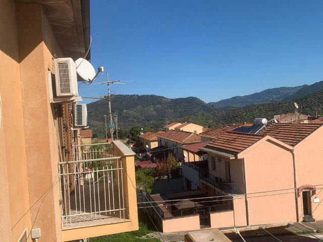 Appartamento in vendita a Castelbuono, Sicilia