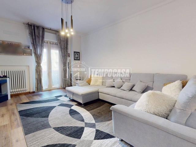 Appartamento in vendita a Figuretta, Marche