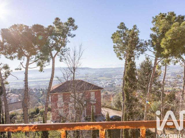 Appartamento in vendita a Sant'Agostino, Marche