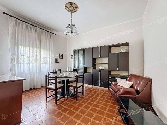Appartamento in vendita a Sant'Agostino, Marche