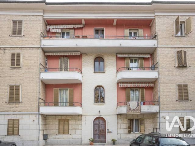 Appartamento in vendita a Figuretta, Marche