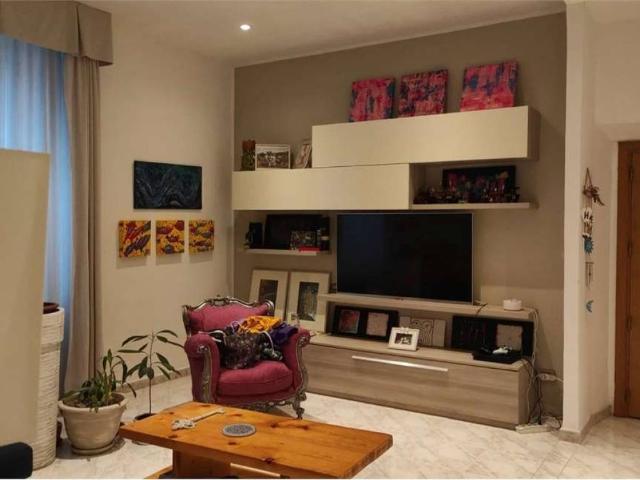 Appartamento in vendita a Figuretta, Marche