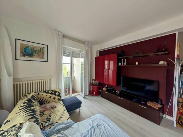 Appartamento in vendita a Figuretta, Marche
