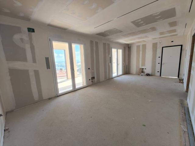 Appartamento in vendita a Sant'Agostino, Marche