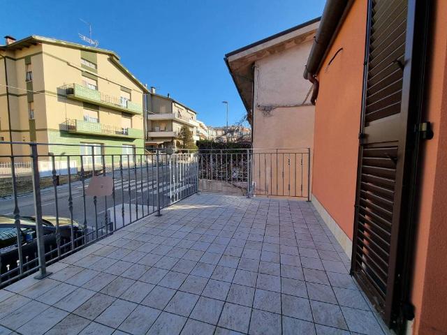Appartamento in vendita a Sant'Agostino, Marche