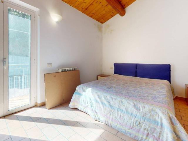 Appartamento in vendita a Figuretta, Marche