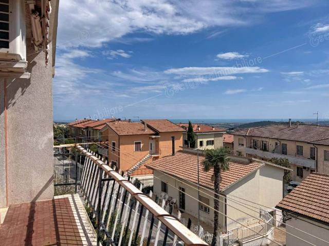 Appartamento in vendita a Fornaci, Castelfidardo