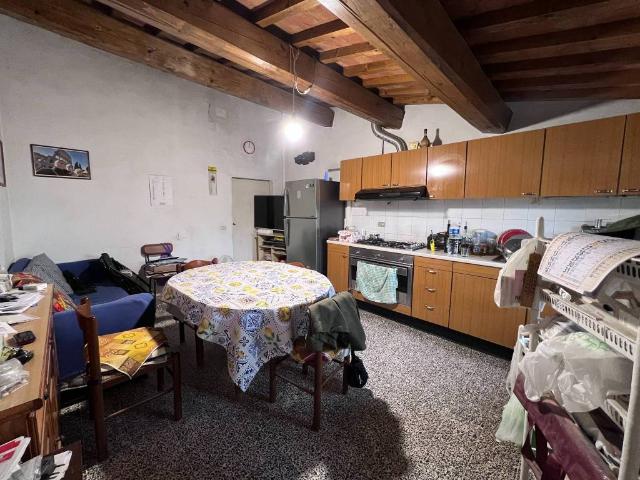 Appartamento in vendita a Unione dei Comuni Circondario dell'Empolese Valdelsa, Castelfiorentino