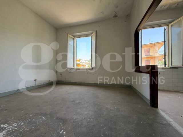 Appartamento in vendita a Castelforte, Latina