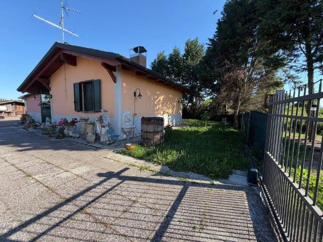 Appartamento in vendita a Unione dei comuni del Sorbara, Castelfranco Emilia