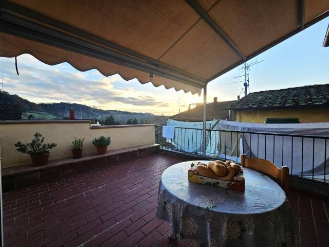 Appartamento in vendita a Castelfranco Piandiscò, Toscana