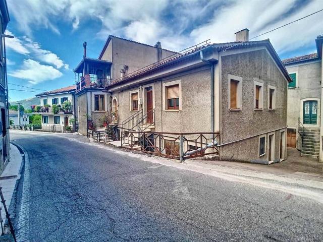 Appartamento in vendita a Castelgrande, Basilicata