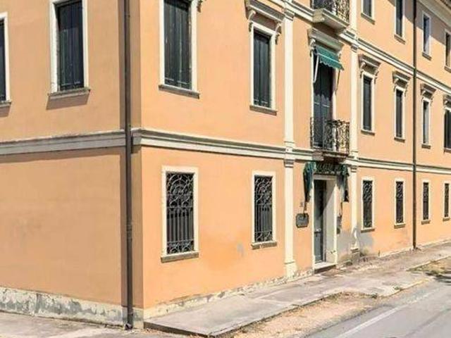 Appartamento in vendita a Castelguglielmo, Rovigo