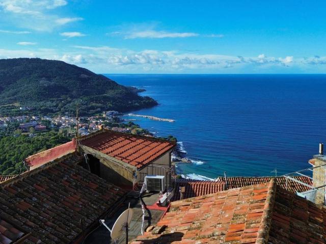 Appartamento in vendita a Contrada Madonna della Pace, Castellabate