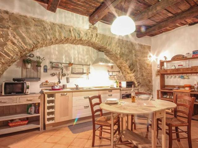 Appartamento in vendita a Castellabate