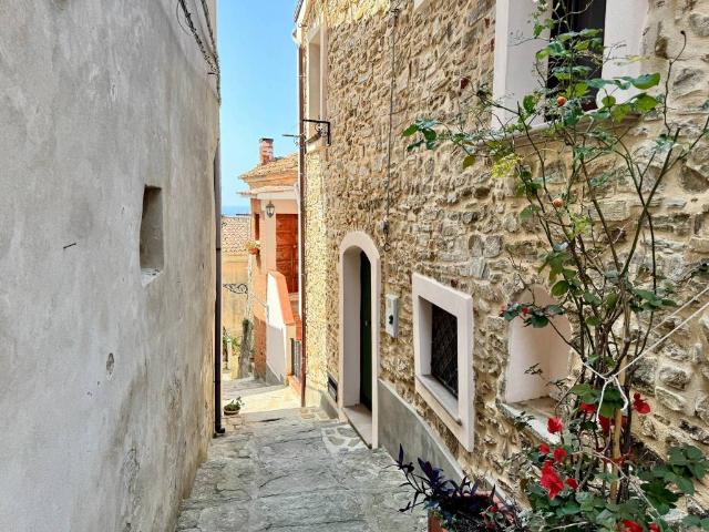 Appartamento in vendita a Castellabate