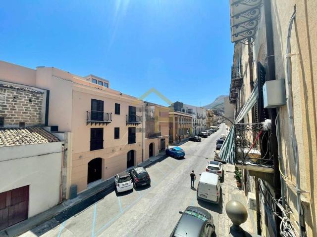 Appartamento in vendita a Castellammare Del Golfo, Sicilia