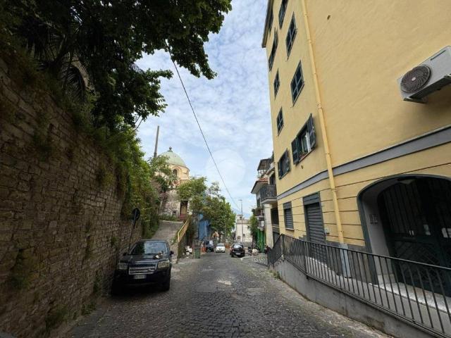 Appartamento in vendita a Caporivo, Castellammare Di Stabia