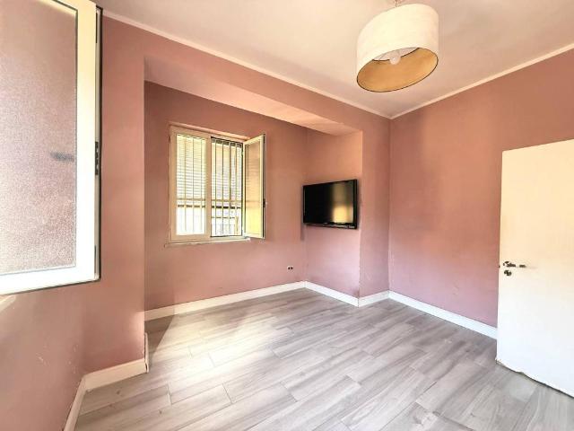 Appartamento in vendita a Caporivo, Castellammare Di Stabia