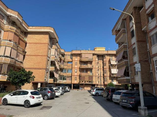 Appartamento in vendita a Pioppaino, Castellammare Di Stabia