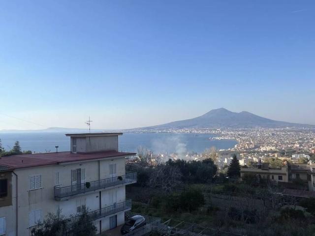Appartamento in vendita a Castellammare Di Stabia, Campania