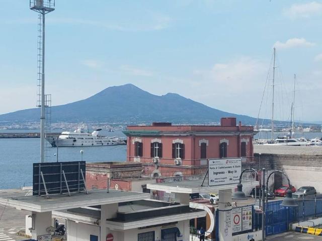 Appartamento in vendita a Caporivo, Castellammare Di Stabia