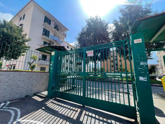 Appartamento in vendita a Rione San Marco, Castellammare Di Stabia