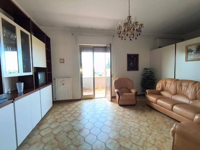 Appartamento in vendita a Puglia, Bari