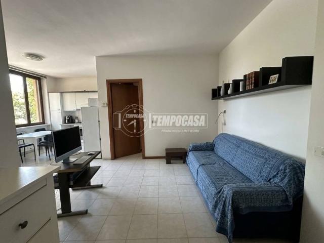 Appartamento in vendita a Castegnate, Castellanza