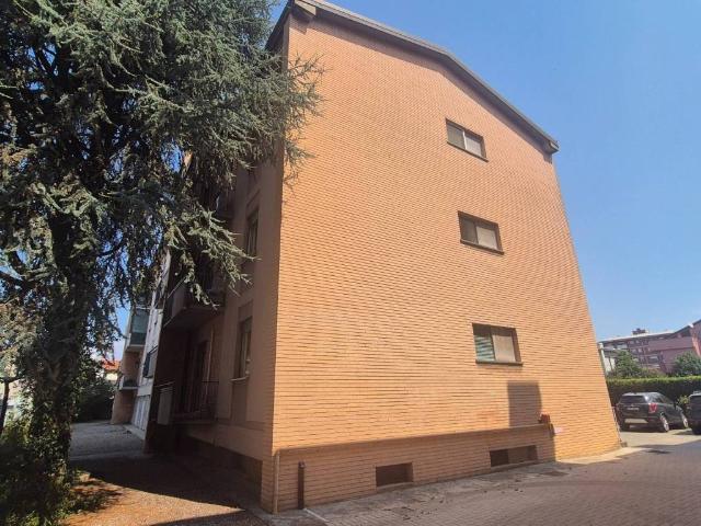 Appartamento in vendita a Castegnate, Castellanza
