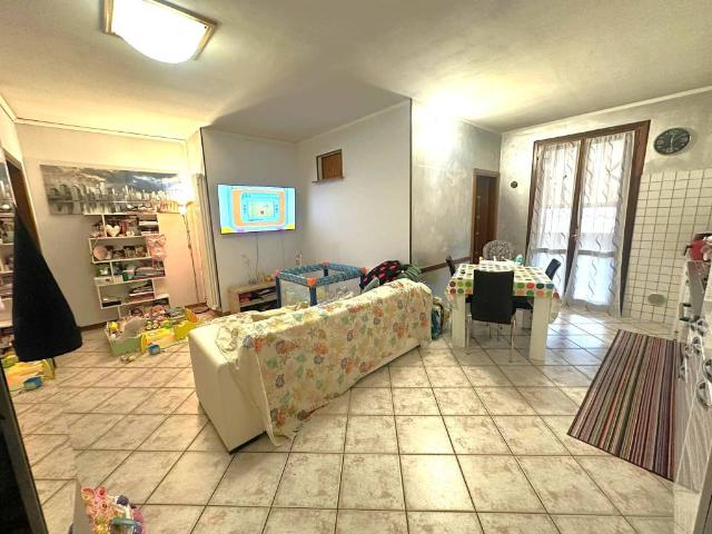 Appartamento in vendita a Tresinaro - Secchia, Re