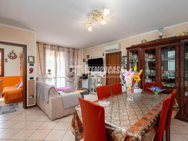 Appartamento in vendita a Tresinaro - Secchia, Re