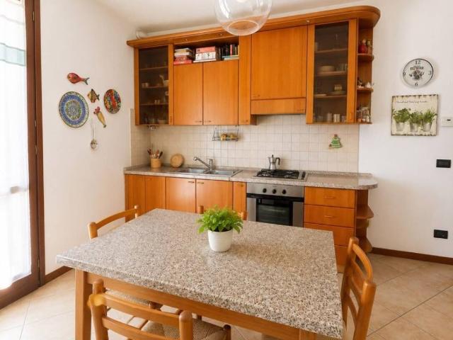 Appartamento in vendita a Tresinaro - Secchia, Re