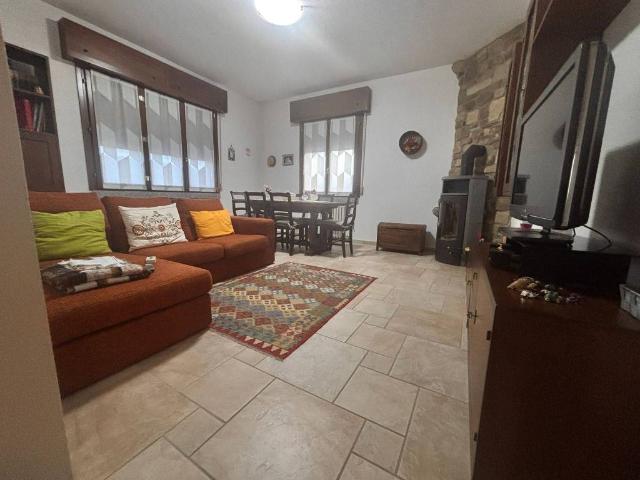 Appartamento in vendita a Tresinaro - Secchia, Re