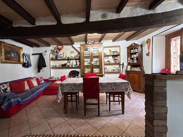 Appartamento in vendita a Tresinaro - Secchia, Re