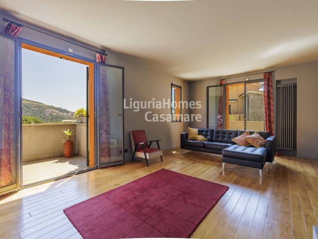 Appartamento in vendita a Castellaro, Liguria