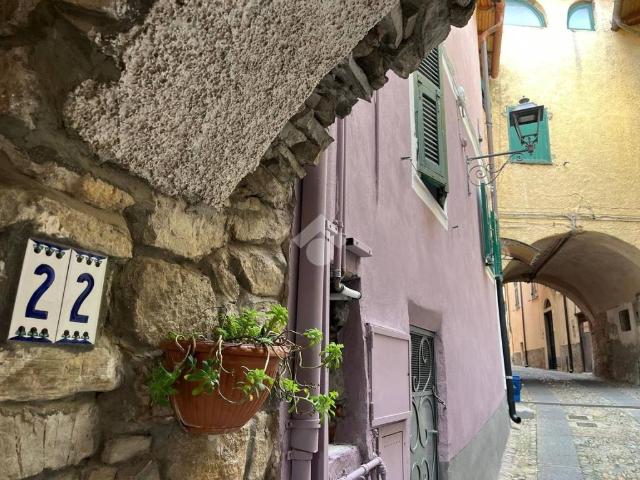 Appartamento in vendita a Castellaro, Liguria