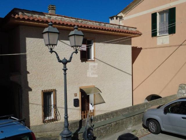 Appartamento in vendita a Castellaro, Liguria