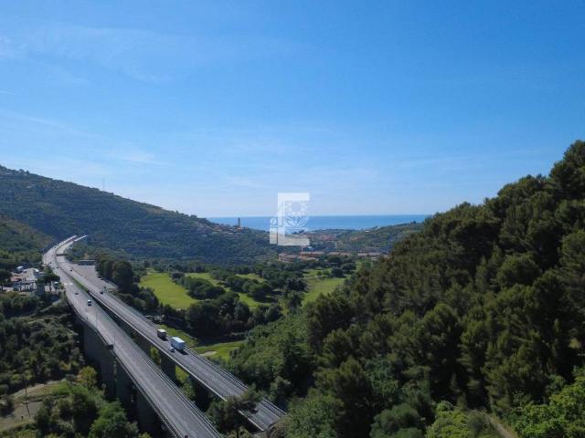 Appartamento in vendita a Castellaro, Liguria