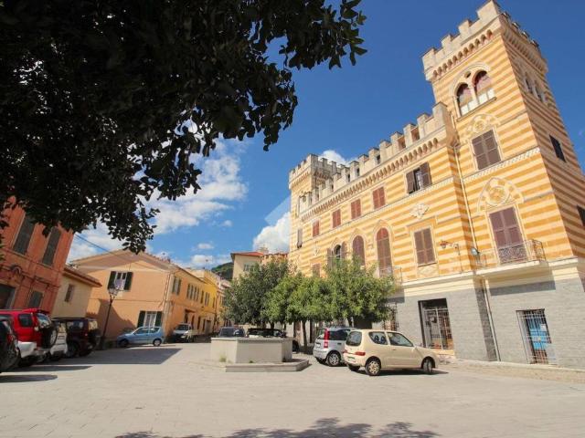 Appartamento in vendita a Castellaro, Liguria