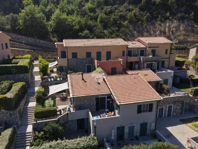Appartamento in vendita a Castellaro, Liguria
