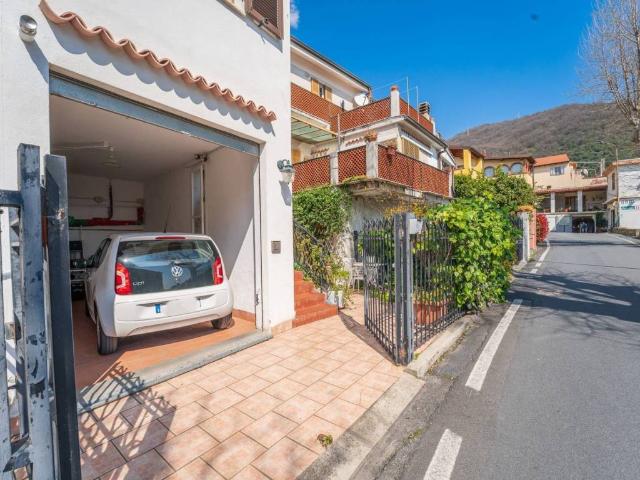 Appartamento in vendita a Castellaro, Liguria