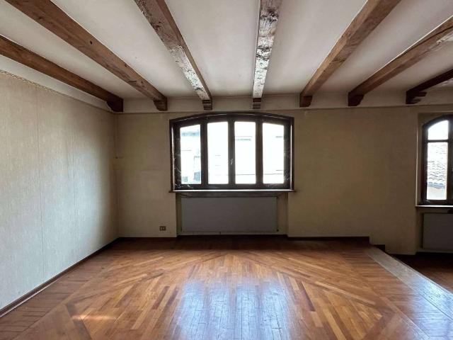 Appartamento in vendita a Castell'arquato, Reggio Emilia