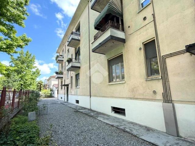 Appartamento in vendita a Castelleone, Lombardia