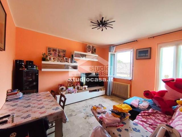 Appartamento in vendita a Castelleone, Lombardia