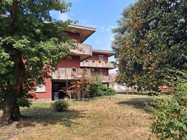 Appartamento in vendita a Castelleone, Lombardia