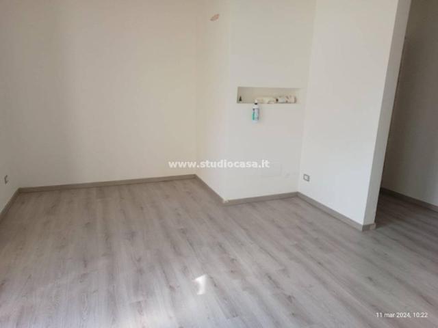 Appartamento in vendita a Castelleone, Lombardia