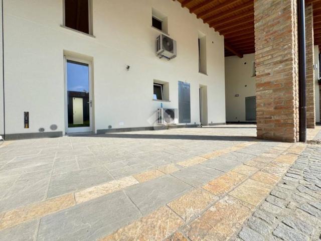 Appartamento in vendita a Castelleone, Lombardia