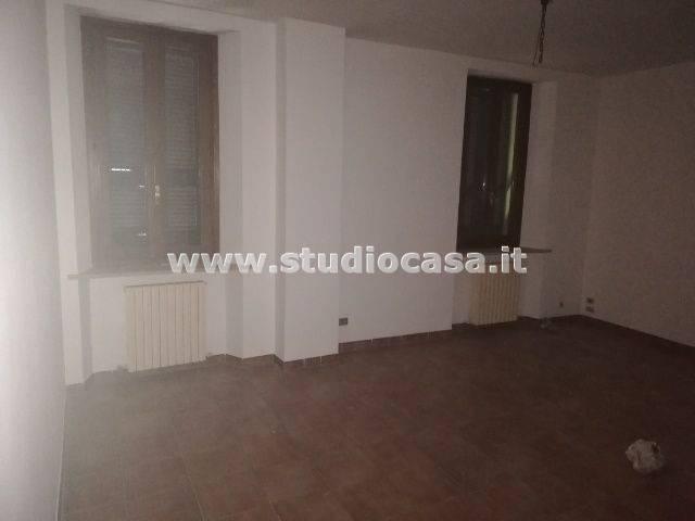 Appartamento in vendita a Castelleone, Lombardia